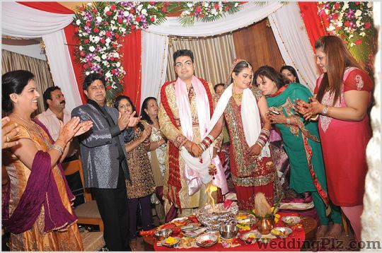 Daksha Digital Photographers and Videographers weddingplz