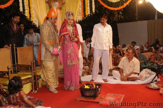 Frame Stuido Photographers and Videographers weddingplz