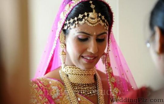 Indian Art Studio Photographers and Videographers weddingplz