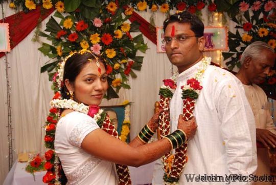 Jainam Video Studio Photographers and Videographers weddingplz