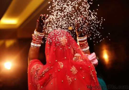 Kriti Digital Photo Studio Photographers and Videographers weddingplz
