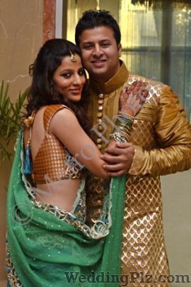Metro Photos Photographers and Videographers weddingplz