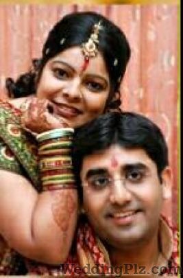 Navin Surekha Photographers and Videographers weddingplz