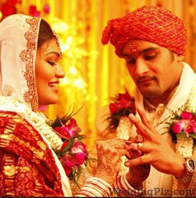 Snapix Photographers and Videographers weddingplz