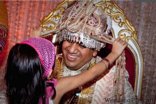 Subhendu Sen Photographers and Videographers weddingplz