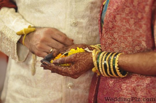 The Photo Shop Photographers and Videographers weddingplz