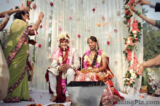 Vrutika Doshi Photography Photographers and Videographers weddingplz