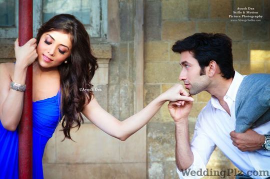 Strange Sadhu Weddings Photographers and Videographers weddingplz