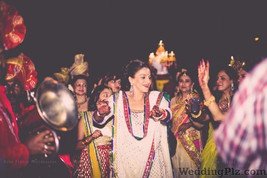 Burn Pixels Photography Photographers and Videographers weddingplz