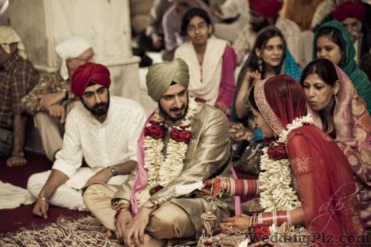 Dev S Photography Photographers and Videographers weddingplz