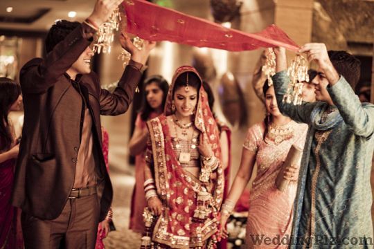 Dev S Photography Photographers and Videographers weddingplz