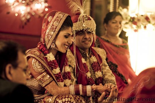 Dev S Photography Photographers and Videographers weddingplz