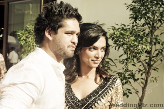Dev S Photography Photographers and Videographers weddingplz