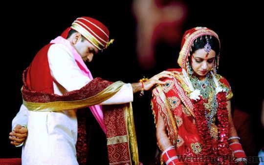 Creativeyes Photography Photographers and Videographers weddingplz