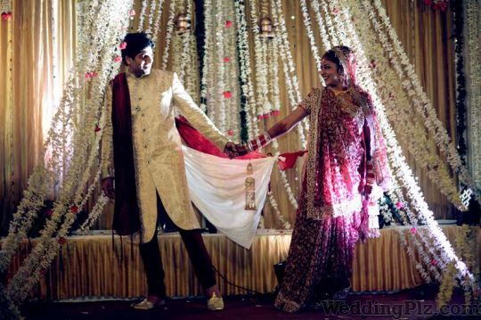 Creativeyes Photography Photographers and Videographers weddingplz