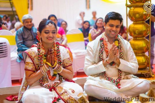 Girish Lone Photography Photographers and Videographers weddingplz