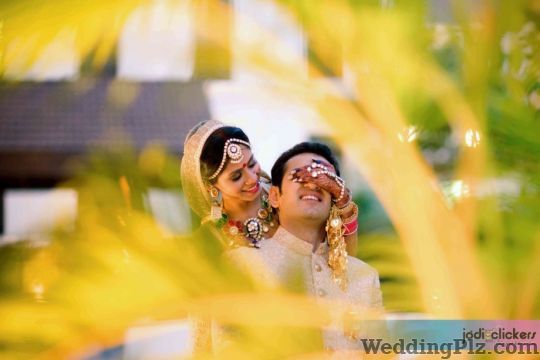 Jodi Clickers Photographers and Videographers weddingplz