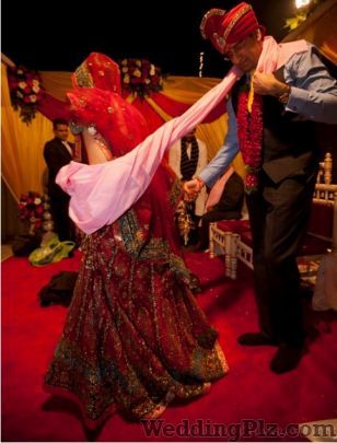 Kaushik Chakravorty Photography Photographers and Videographers weddingplz