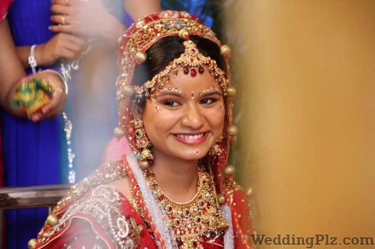 Klick2fame Photographers and Videographers weddingplz