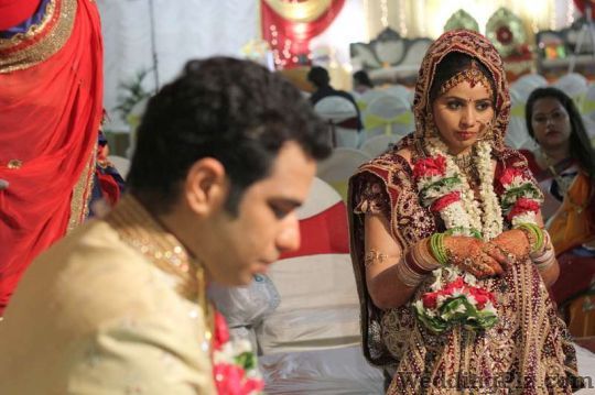 Klick2fame Photographers and Videographers weddingplz