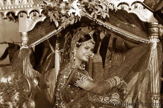 Klick2fame Photographers and Videographers weddingplz