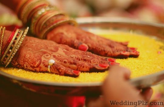 Knotty Stories Photographer Photographers and Videographers weddingplz