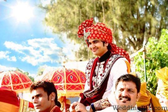 Light and Vision Photography Photographers and Videographers weddingplz