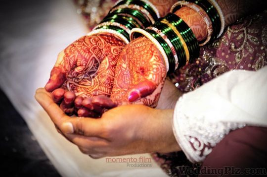 Momento Films Photographers and Videographers weddingplz