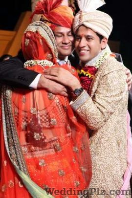 Picturesque Photographic Works Photographers and Videographers weddingplz