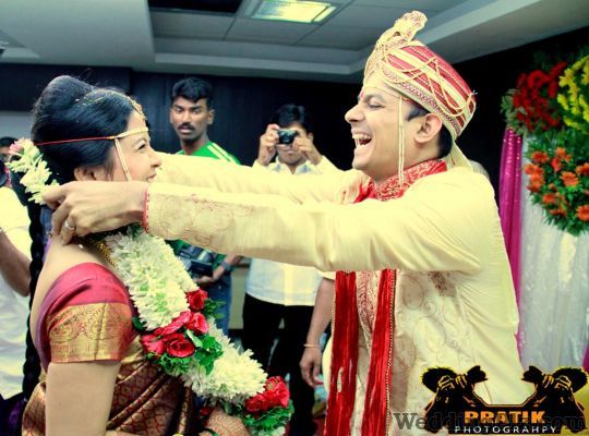 Pratik Photography Photographers and Videographers weddingplz