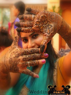 Pratik Photography Photographers and Videographers weddingplz