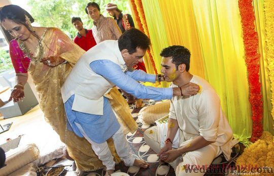 Romesh Dhamija Production Photographers and Videographers weddingplz