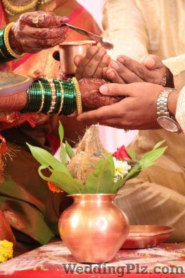 Shivai Chitravel Production Photographers and Videographers weddingplz