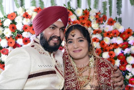 Taj Foto Studio Photographers and Videographers weddingplz