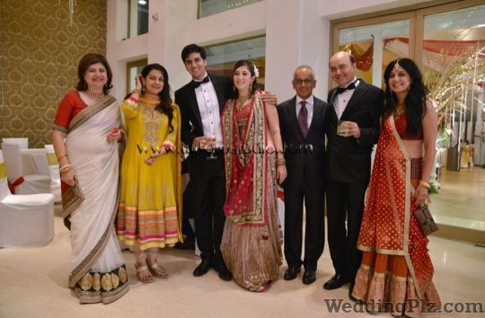 Taj Foto Studio Photographers and Videographers weddingplz