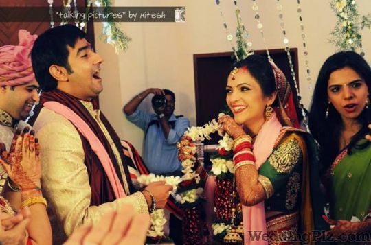 Talking Pictures by Hitesh Photographers and Videographers weddingplz