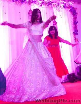 The Vow and Wow Company Photographers and Videographers weddingplz