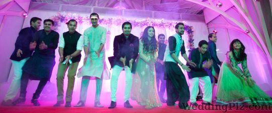 The Vow and Wow Company Photographers and Videographers weddingplz