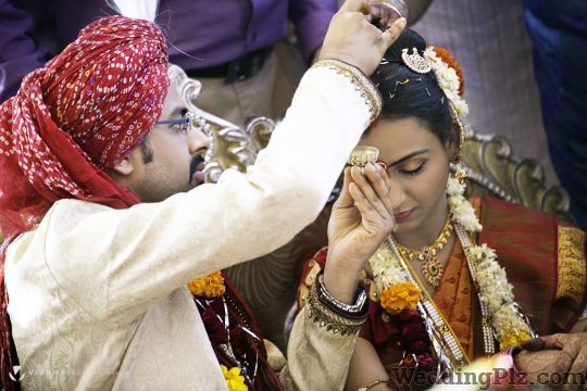 Vidhi and Tushar Photography Photographers and Videographers weddingplz