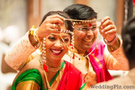 WhatKnot Photographers and Videographers weddingplz