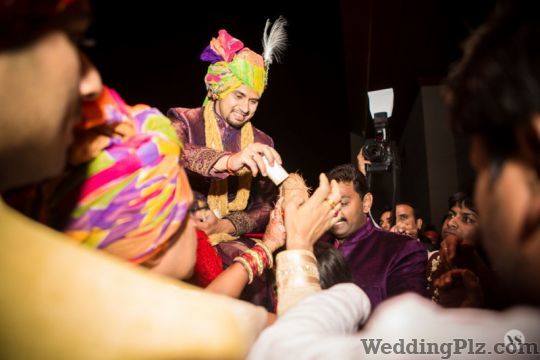 Vivek Samaiya Photography Photographers and Videographers weddingplz
