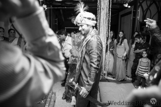 Vivek Samaiya Photography Photographers and Videographers weddingplz