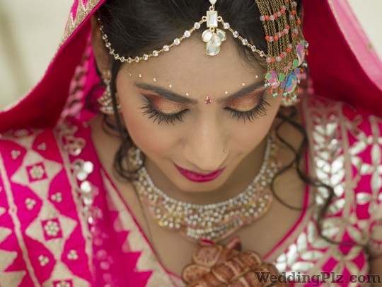 Happyframes Photography Photographers and Videographers weddingplz