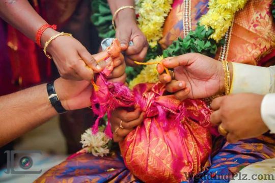 Iconic Clicks Photography Photographers and Videographers weddingplz