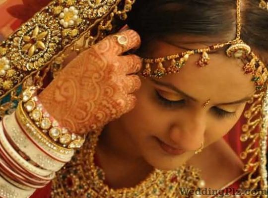 Dipal Thakor Photography Photographers and Videographers weddingplz