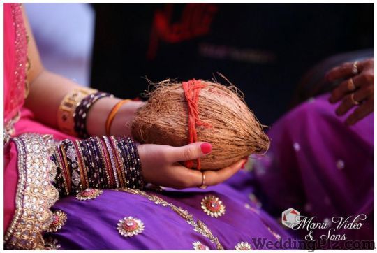 Manu Video and Sons Photographers and Videographers weddingplz
