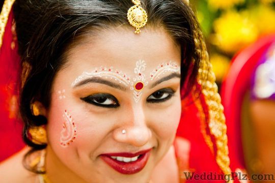 Prabuddha Ray Photography Photographers and Videographers weddingplz