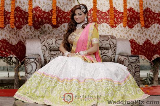 Pixel Snaps Studio Photographers and Videographers weddingplz