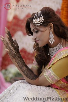 Pixel Snaps Studio Photographers and Videographers weddingplz