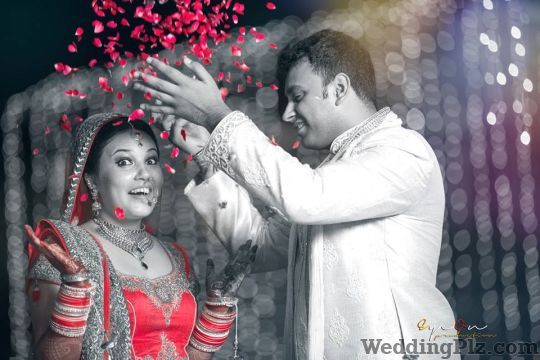 Eye On Production Photographers and Videographers weddingplz